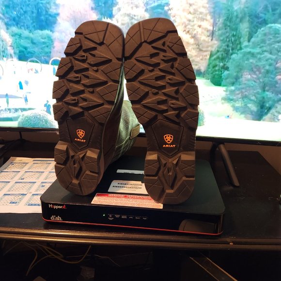NEW ARIAT COMP TOE  WORK BOOTS
